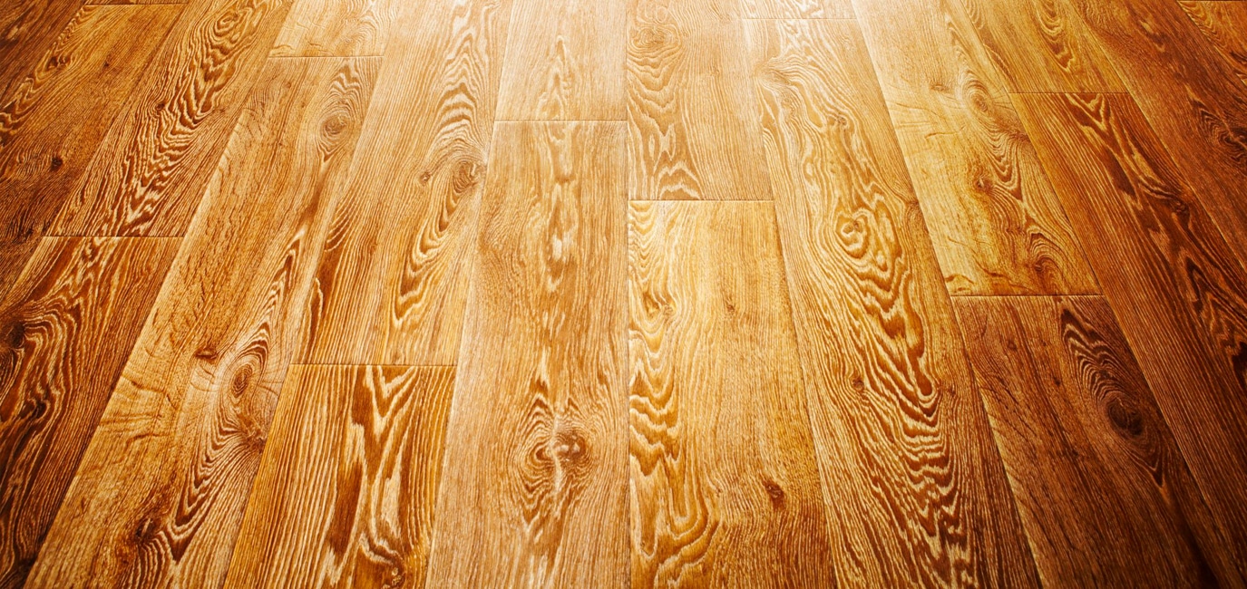 4 Things You Need to Know Before Picking Out a Hardwood Floor