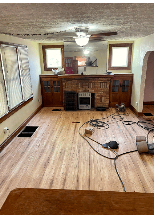 Sanding white oak hardwood