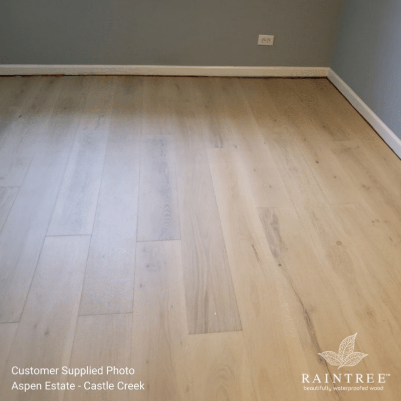 Raintree Aspen Estates White Oak - Castle Creek R8W0202 - Waterproof Hardwood 7.2mm x 7.4" - Image 3