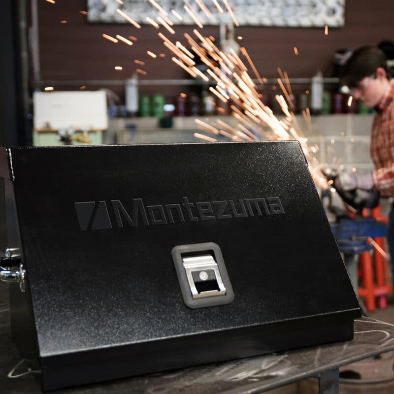 Montezuma 23" x 18" Triangle Toolbox (steel, black)