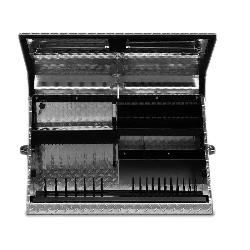 Montezuma 30” x 15” Aluminum Triangle Toolbox