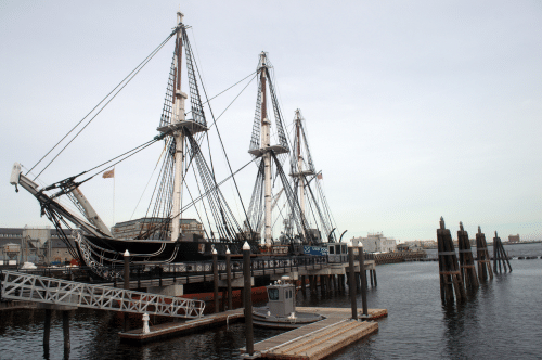 uss constitution had an oak hull that stopped cannonballs