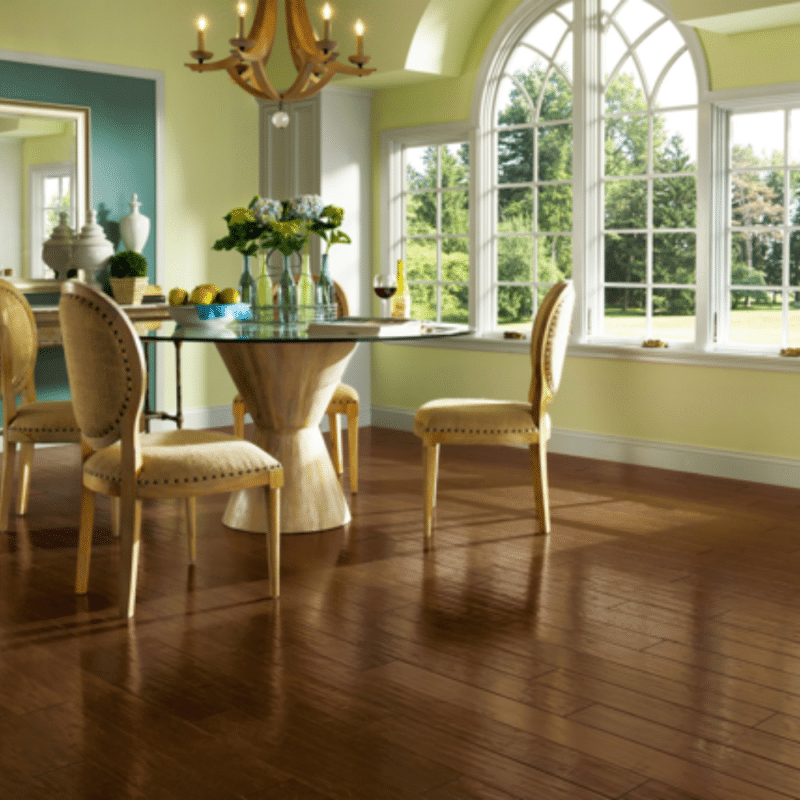 Candy apple Dining Room