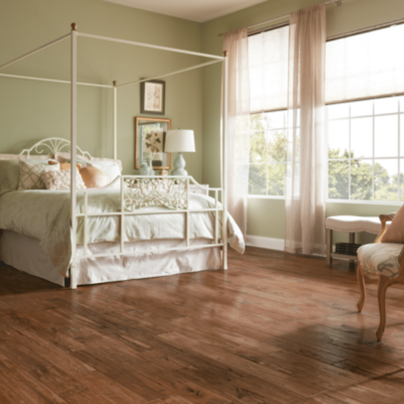Hartco American Scrape Hickory - Clover Honey bed