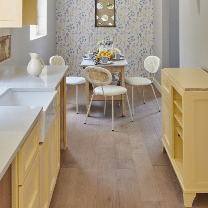 Mullican Hadley Hickory Stone Dining room