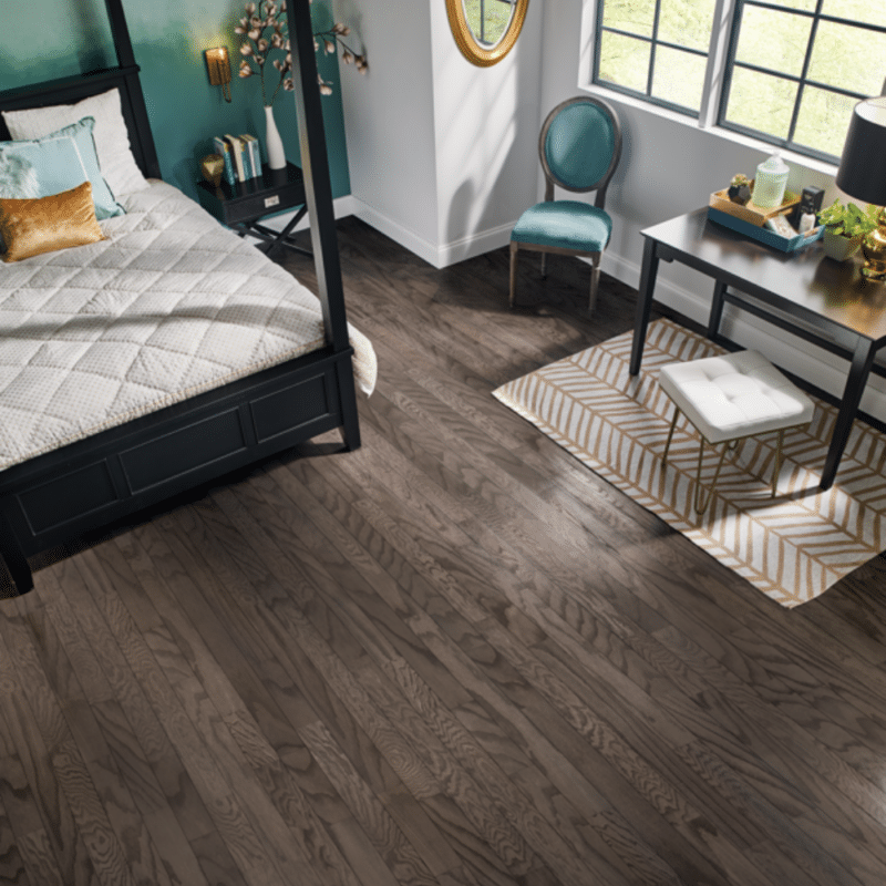 Hartco Prime Harvest Red Oak - Silver Oak Bed