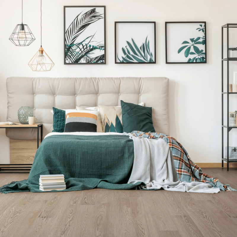 COREtec Scratchless – Morningside Oak VV674-05014 – Luxury Vinyl Plank 7” x 48” in a family room