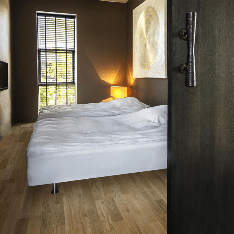 Kahrs European Naturals White Oak - Verona Bedroom