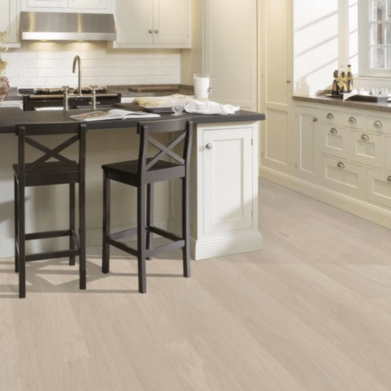 Kahrs Life White Oak Wide - Coconut Cream Kitchen