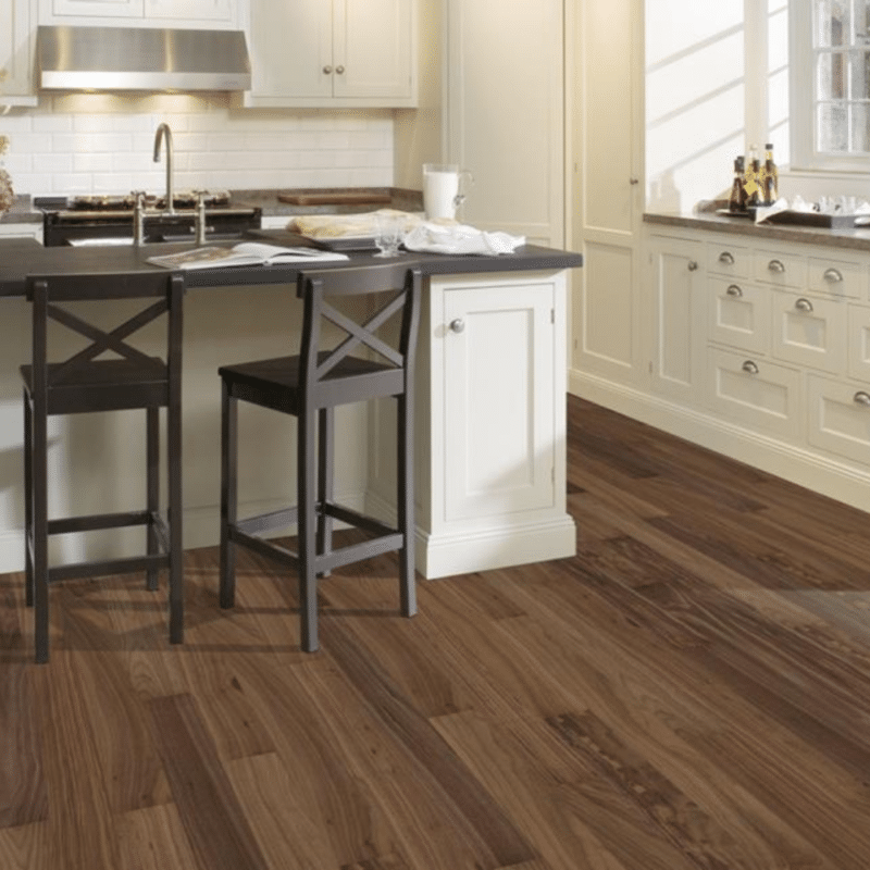 Kahrs Life White Oak Narrow - Pure Walnut Kitchen