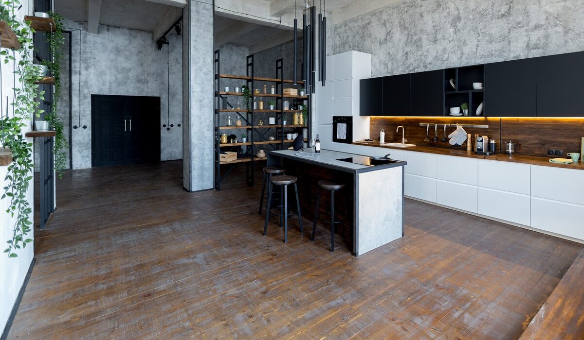 a modern-retro kitchen with distressed barnwood floors